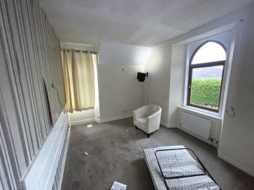 Loch Linnhe House, Achintore Road, Fort William PH33 6RW