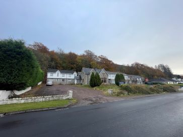 Loch Linnhe House, Achintore Road, Fort William PH33 6RW