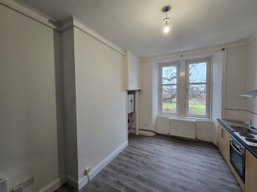 1/2, 2164 Dumbarton Road, 2164 Dumbarton Road, Glasgow, Lanarkshire G14 0JJ