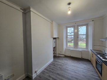 1/2, 2164 Dumbarton Road, 2164 Dumbarton Road, Glasgow, Lanarkshire G14 0JJ