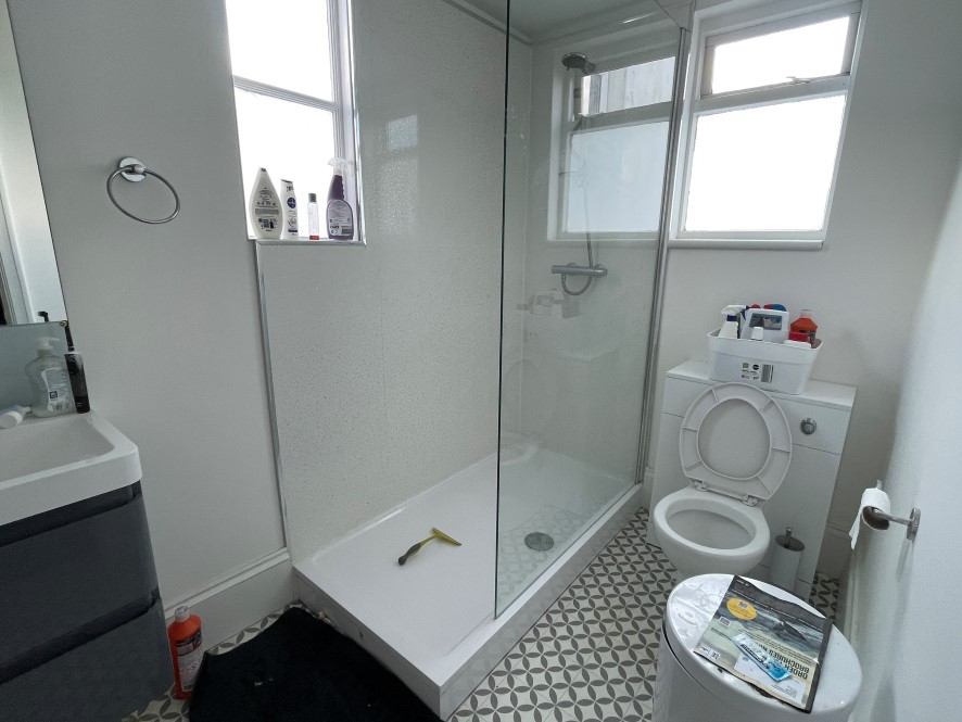 6 Hill Park Crescent, Mutley, Plymouth, Devon PL4 8JW