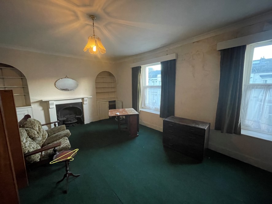 6 Hill Park Crescent, Mutley, Plymouth, Devon PL4 8JW