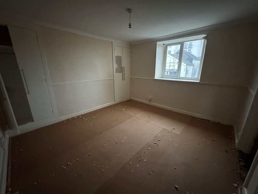 135 Healy Place, Stoke, Plymouth, Devon PL2 1BD