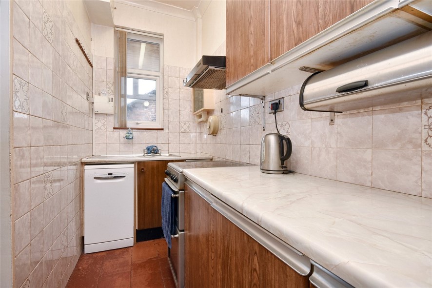 2 Warren Farm Cottages, Micklefield, Leeds, Leeds, West Yorkshire LS25 4BS