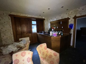 Loch Linnhe House, Achintore Road, Fort William PH33 6RW