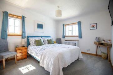 Cross Inn, Cross, Isle of Lewis HS2 0SN