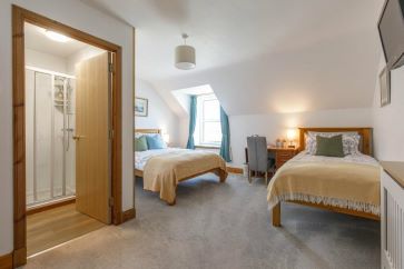 Cross Inn, Cross, Isle of Lewis HS2 0SN