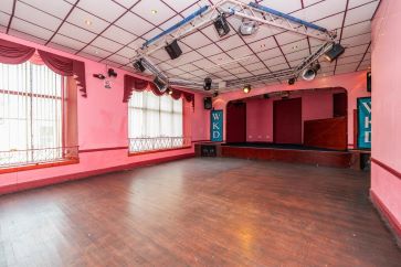 The Royal Hotel, 63 Broad Street, Fraserburgh, Aberdeenshire AB43 9AU