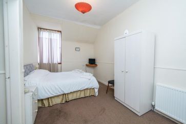 The Royal Hotel, 63 Broad Street, Fraserburgh, Aberdeenshire AB43 9AU