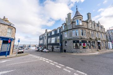 The Royal Hotel, 63 Broad Street, Fraserburgh, Aberdeenshire AB43 9AU
