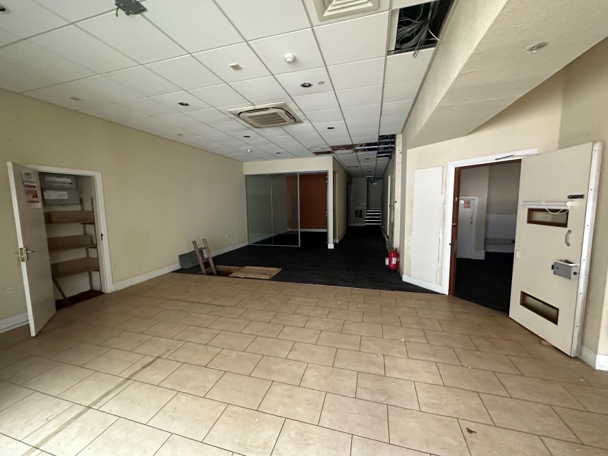 9-11 College Street, Ammanford, Carmarthenshire SA18 3AB