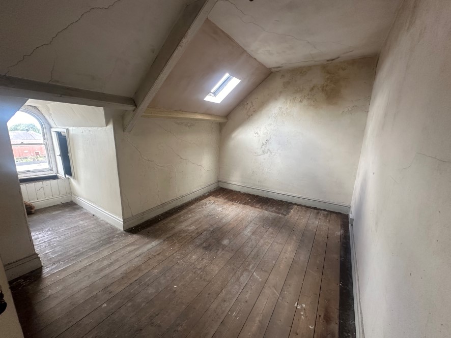 9-11 College Street, Ammanford, Carmarthenshire SA18 3AB