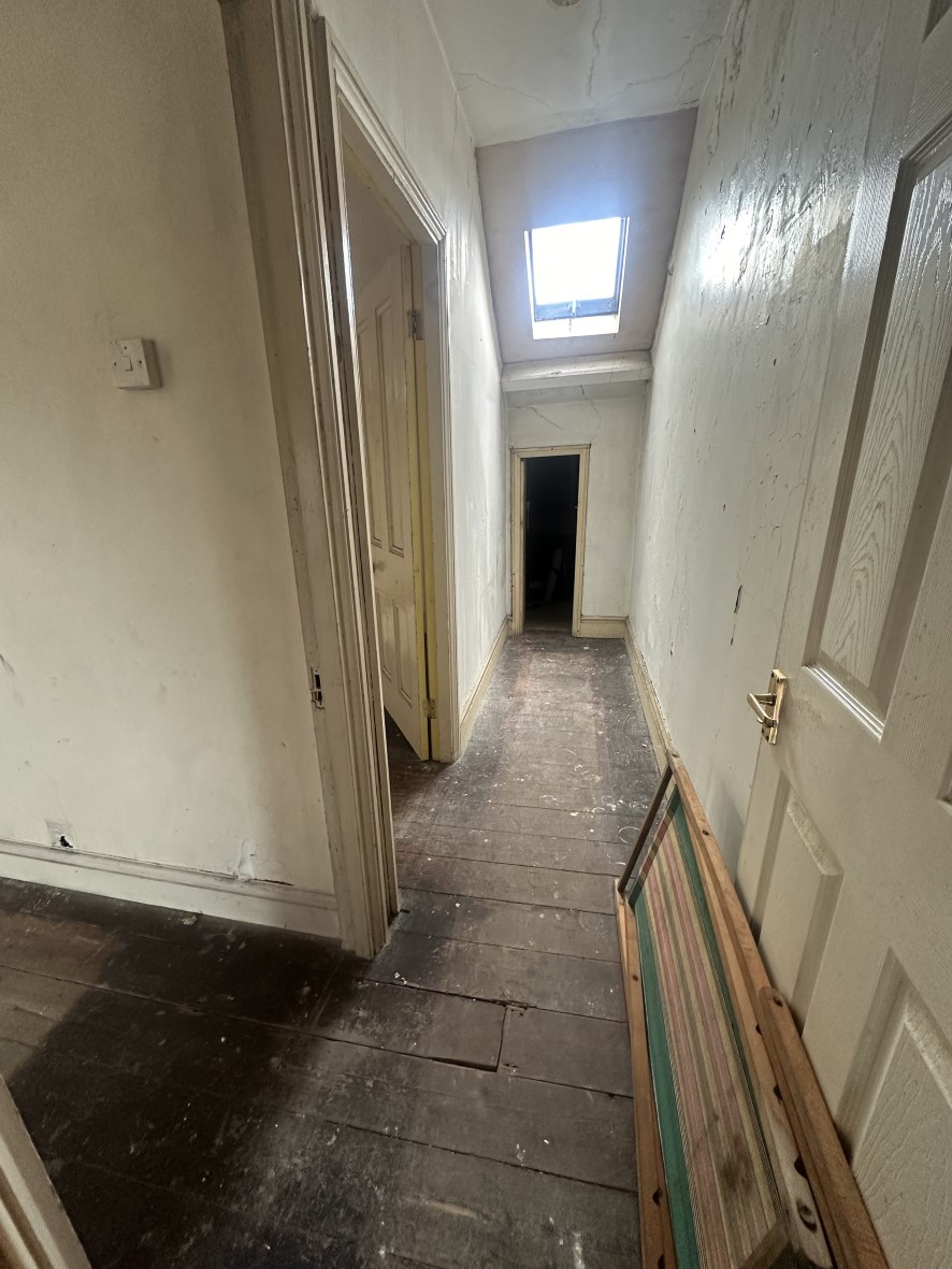 9-11 College Street, Ammanford, Carmarthenshire SA18 3AB