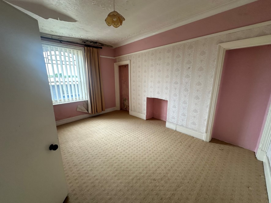 9-11 College Street, Ammanford, Carmarthenshire SA18 3AB