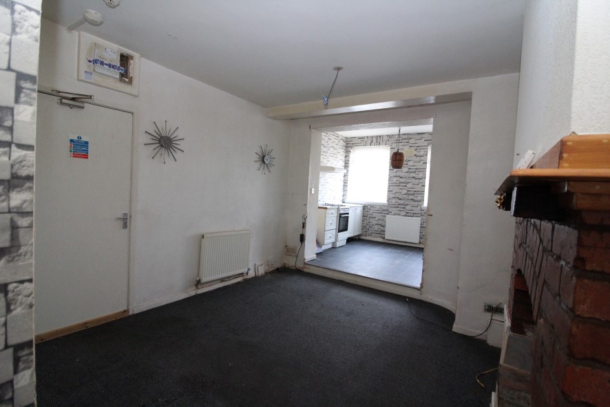 Flat 1, 16 Clifton Drive, Blackpool, Lancashire FY4 1NX