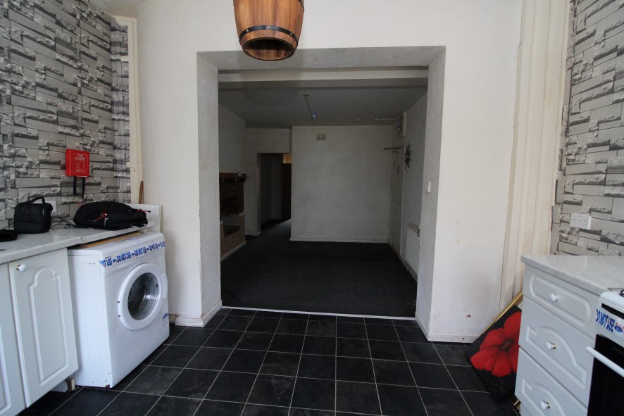 Flat 1, 16 Clifton Drive, Blackpool, Lancashire FY4 1NX