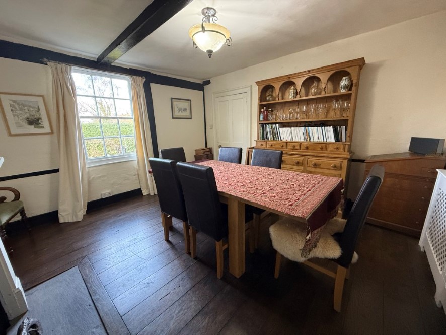Orchard Cottage, 100 Station Road, Sawbridgeworth, Hertfordshire CM21 9JY