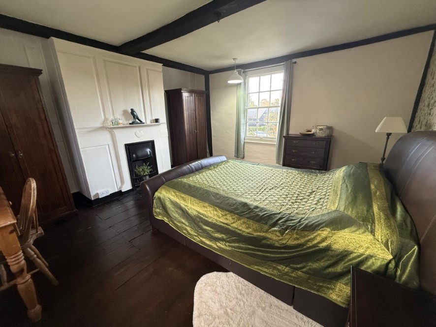 Orchard Cottage, 100 Station Road, Sawbridgeworth, Hertfordshire CM21 9JY