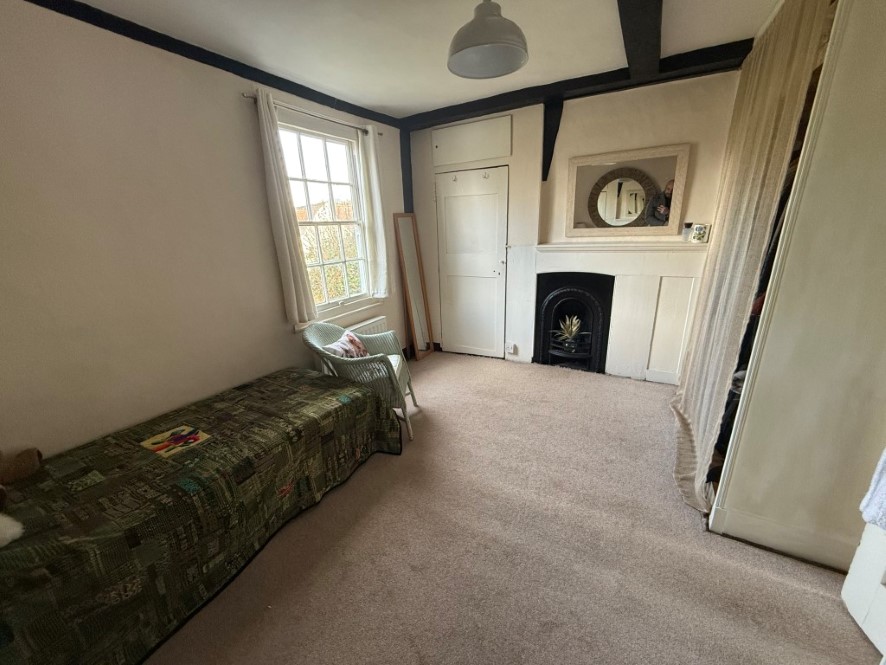 Orchard Cottage, 100 Station Road, Sawbridgeworth, Hertfordshire CM21 9JY