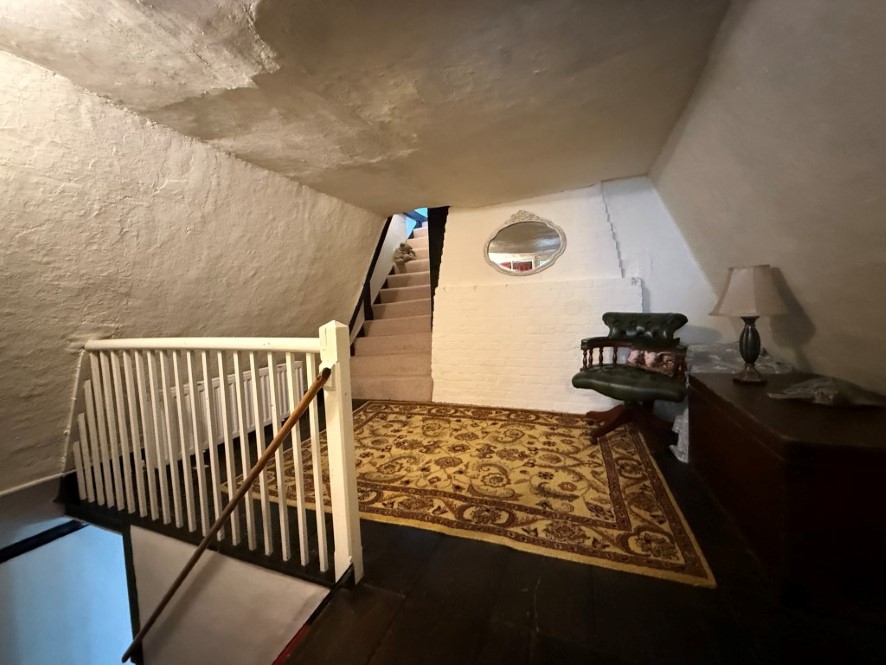 Orchard Cottage, 100 Station Road, Sawbridgeworth, Hertfordshire CM21 9JY