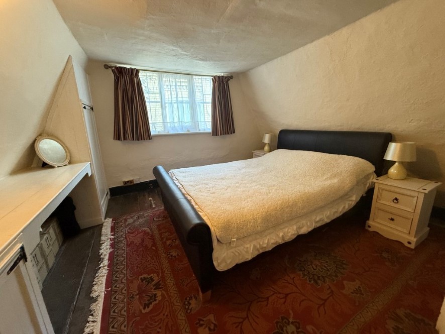 Orchard Cottage, 100 Station Road, Sawbridgeworth, Hertfordshire CM21 9JY