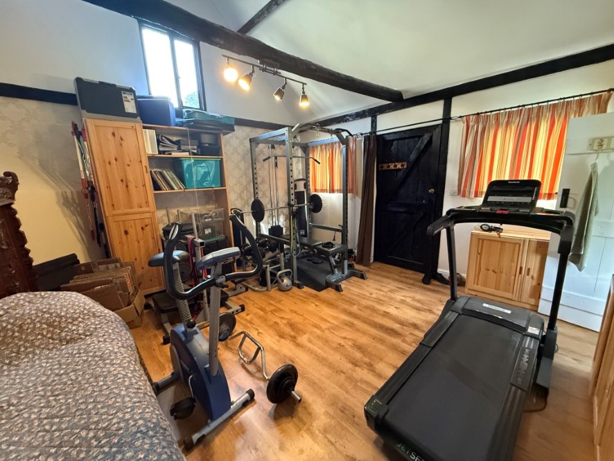 Orchard Cottage, 100 Station Road, Sawbridgeworth, Hertfordshire CM21 9JY