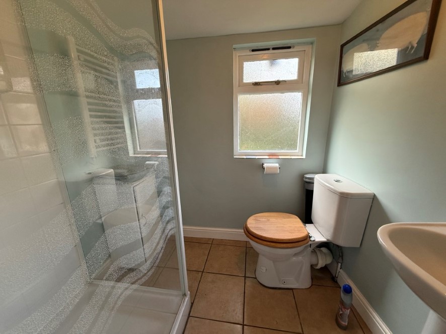 Orchard Cottage, 100 Station Road, Sawbridgeworth, Hertfordshire CM21 9JY