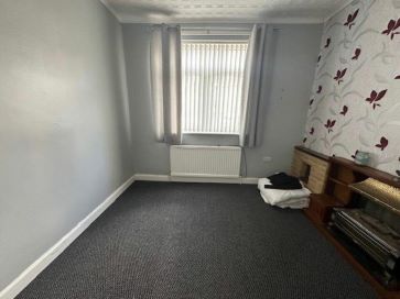 3 North Avenue, South Elmsall, Pontefract, West Yorkshire WF9 2HD