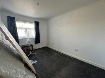 3 North Avenue, South Elmsall, Pontefract, West Yorkshire WF9 2HD