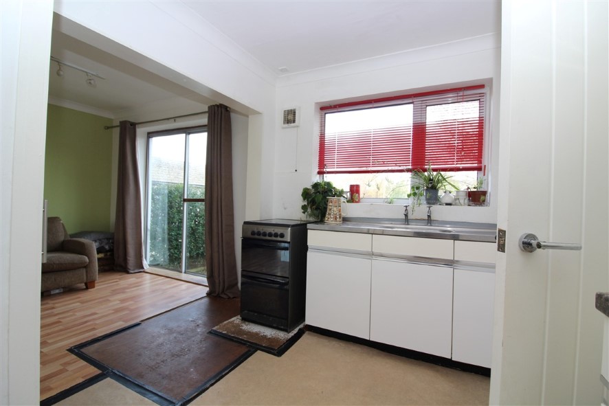 104 Woodplumpton Lane, Broughton, Preston, Lancashire PR3 5JZ