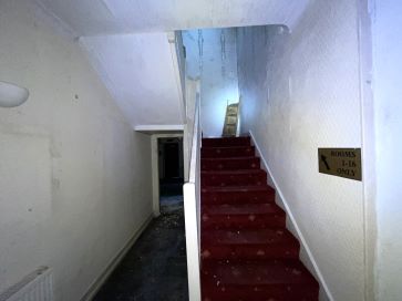 Loch Linnhe House, Achintore Road, Fort William PH33 6RW