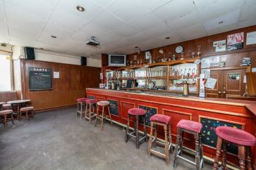 The Royal Hotel, 63 Broad Street, Fraserburgh, Aberdeenshire AB43 9AU