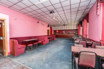 The Royal Hotel, 63 Broad Street, Fraserburgh, Aberdeenshire AB43 9AU