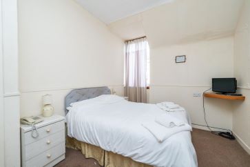 The Royal Hotel, 63 Broad Street, Fraserburgh, Aberdeenshire AB43 9AU