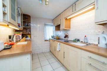 The Royal Hotel, 63 Broad Street, Fraserburgh, Aberdeenshire AB43 9AU