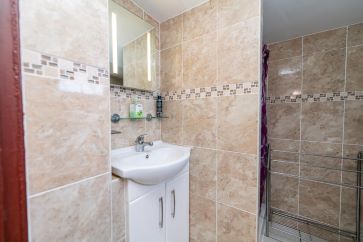 The Royal Hotel, 63 Broad Street, Fraserburgh, Aberdeenshire AB43 9AU