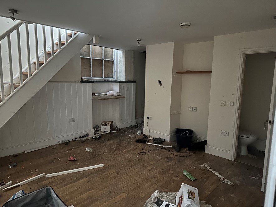 Hill Park School House, Prendergast, Haverfordwest, Pembrokeshire SA61 2PW