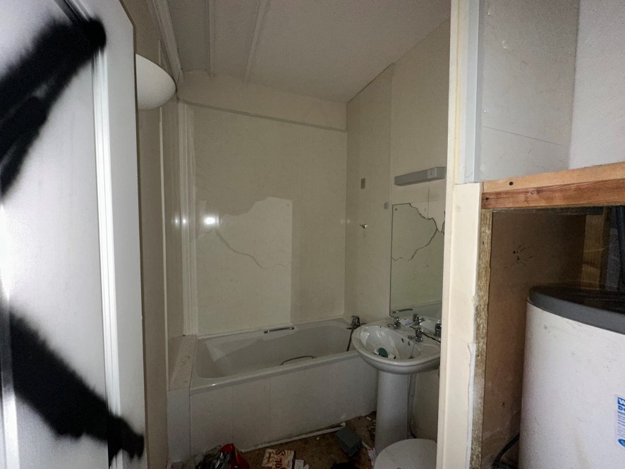 Hill Park School House, Prendergast, Haverfordwest, Pembrokeshire SA61 2PW