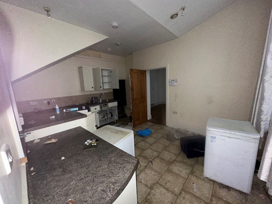 Hill Park School House, Prendergast, Haverfordwest, Pembrokeshire SA61 2PW