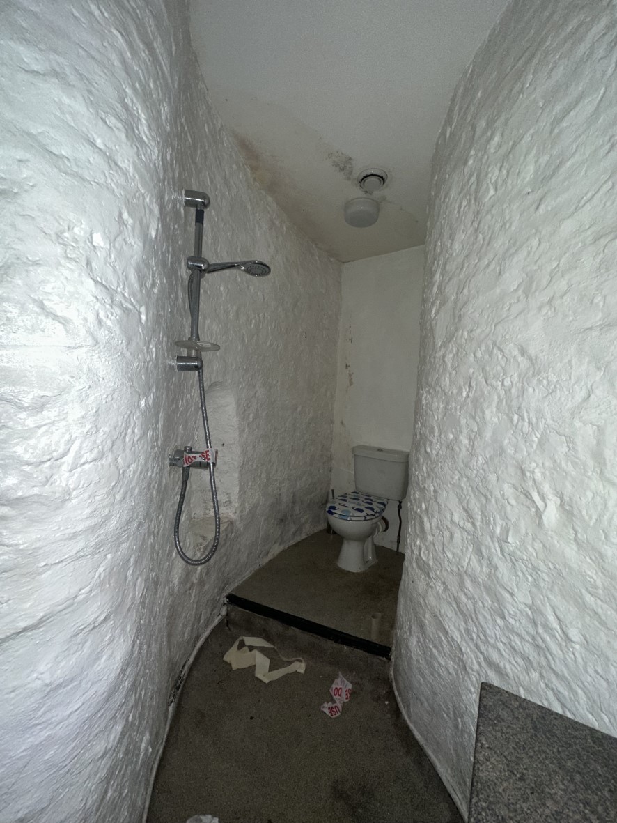 Hill Park School House, Prendergast, Haverfordwest, Pembrokeshire SA61 2PW