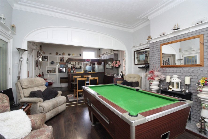 Somerville Hotel, 72 Station Road, Blackpool, Lancashire FY4 1EU