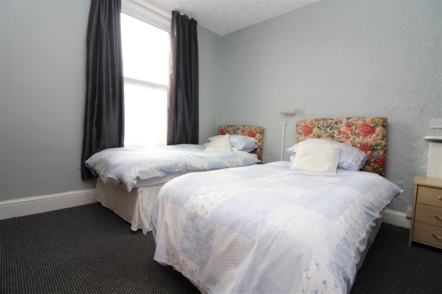 Somerville Hotel, 72 Station Road, Blackpool, Lancashire FY4 1EU