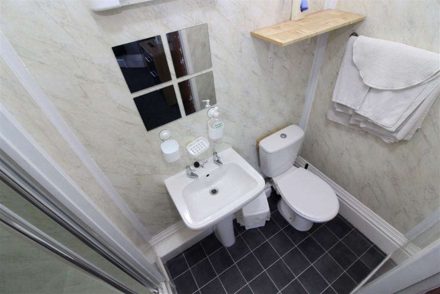 Somerville Hotel, 72 Station Road, Blackpool, Lancashire FY4 1EU