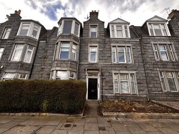Property for Auction in Scotland - Flat 6, 71 Whitehall Road, Aberdeen, Aberdeenshire AB25 2PQ