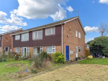 Property for Auction in Northamptonshire - 2 Birkdale Close, Northampton, Northamptonshire, NN2 7PD