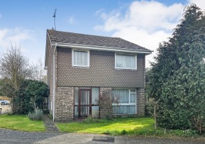 Property for Auction in London - 51 Hillview, Bicknacre, Chelmsford, Essex, CM3 4XD