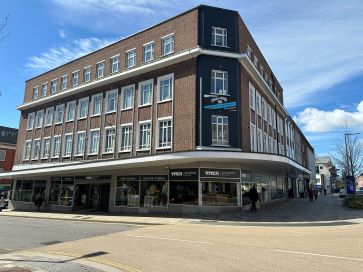 Property for Auction in Wales - Apartment 9, Portland House 58-60, The Kingsway, Swansea SA1 5HN