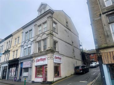 Property for Auction in Wales - 14 & 16 Bangor Street, Caernarfon, Gwynedd LL55 1AT