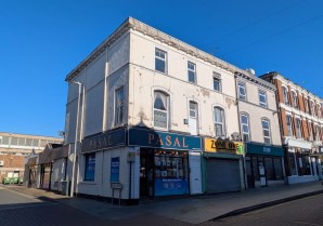 Property for Auction in London - Flat 3, 26 Bank Street, Ashford, Kent, TN23 1BE