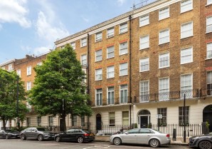 Property for Auction in London - Flat 6, 55 Great Cumberland Place, Marylebone, London, W1H 7LJ